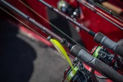 Fox Rage Warrior Zander Jig Spinhengel 2.4m (10-30g)
