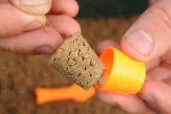 Guru Pellet Cone (3 maten + fleurnaald)