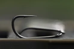 Korda Straight Point Barbed Karperhaken (10 Stuks)