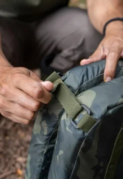 Korum Camo Fishcare Set Onthaakmat (Incl. Weegzak)