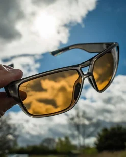 Matrix Polarised Sunglasses Casual
