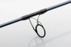 Penn Battalion Solid Offshore Spinhengel