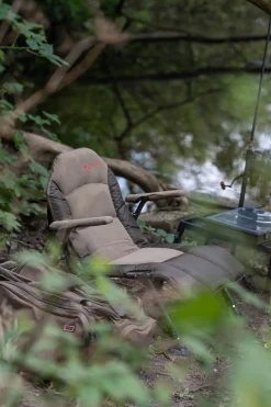 Ultimate BankBase Lounger Chair