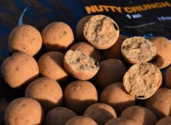 Vital Baits Boilies Nutty Crunch (1kg)